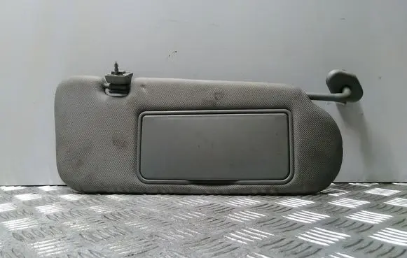 KIA Sorento Sun visor