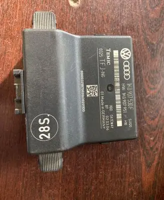 Volkswagen Touran I Gateway control module 1K0907530F