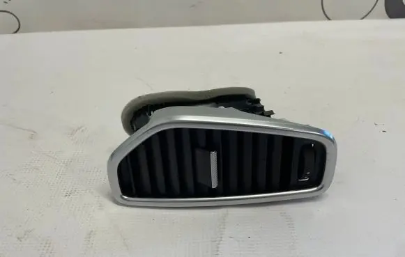 Porsche Cayenne (9Y0 9Y3) Dashboard side air vent grill/cover trim 9Y0820951