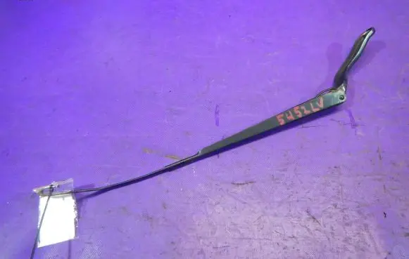 Ford Fiesta Front wiper blade arm 2S6117526AC