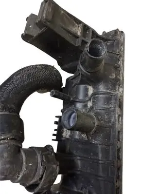 Dacia Lodgy Intercooler air channel guide 