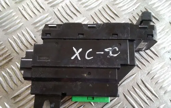 Volvo XC90 Electric window control switch 30658147
