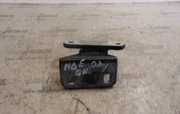Rear door upper hinge