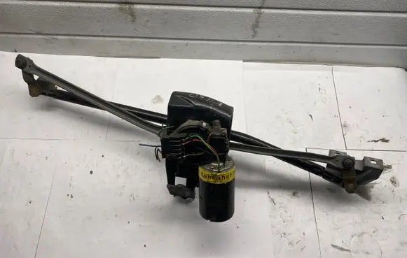 Audi A6 S6 C5 4B Front wiper linkage and motor 3397020259