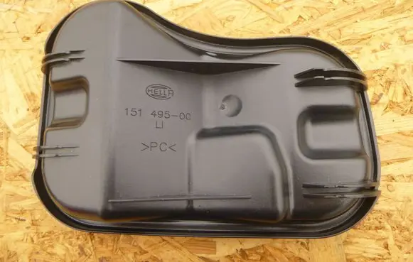 Mercedes-Benz Sprinter W901 W902 W903 W904 Headlight/headlamp dust cover 15149500