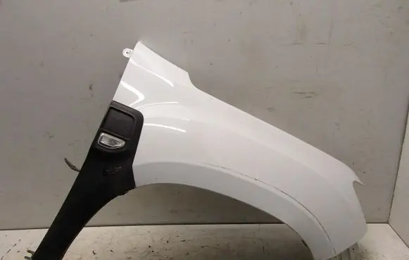 Dacia Duster II Fender PRAWY