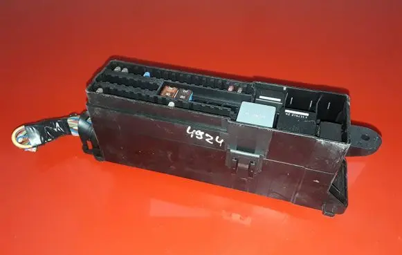 Ford Focus Fuse module 6626RFBDF