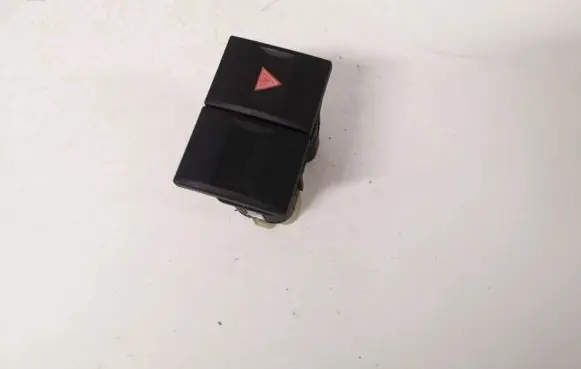 Ford Mondeo Mk III Hazard light switch 2s7t13a350da 2s7t-13a350-da