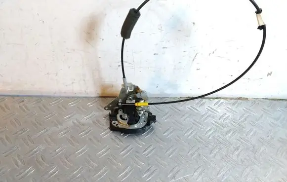 Toyota Land Cruiser (J200) Tailgate/trunk/boot lock/catch/latch
