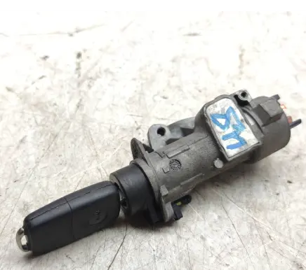 Volkswagen Transporter - Caravelle T5 Ignition lock 4B0905851C