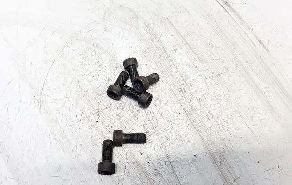 Skoda Octavia Mk2 (1Z) Nuts/bolts 