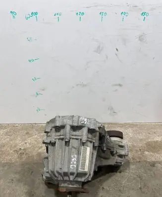 Maserati Quattroporte Gearbox transfer box case 06700081380