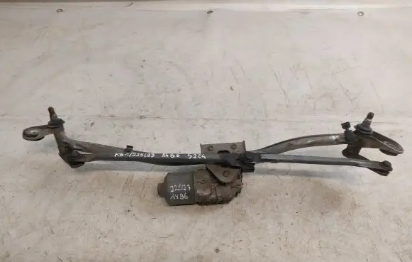 Audi A4 S4 B6 8E 8H Front wiper linkage and motor