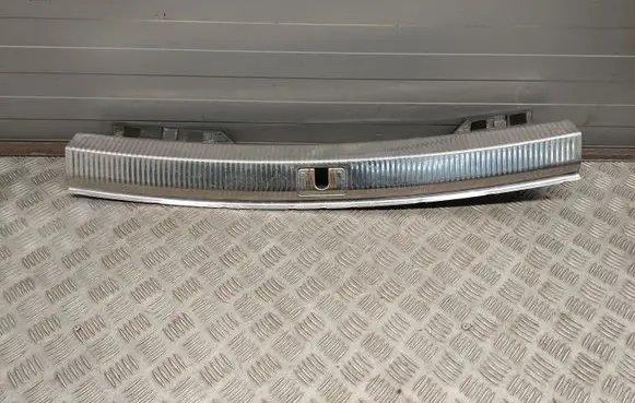 Audi A4 Allroad Trunk/boot sill cover protection