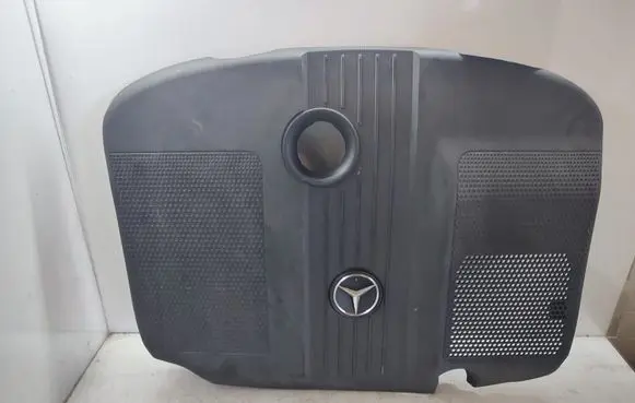 Mercedes-Benz E W212 Engine cover (trim) A6510101167