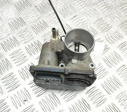Toyota Yaris Throttle valve 2203047040