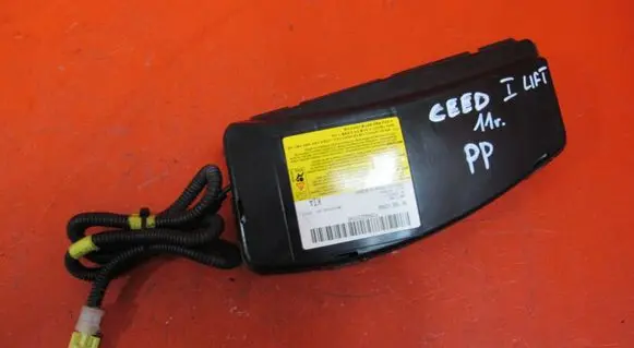 KIA Ceed Seat airbag 607184901 607793000E 2009201020112012
