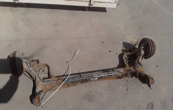 Volkswagen Up Rear axle beam 