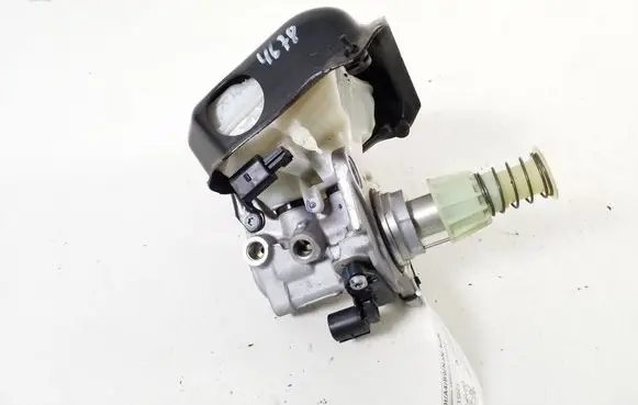 Audi A4 S4 B9 Master brake cylinder 8W0611021