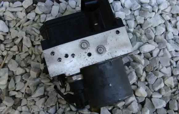 Smart ForTwo I ABS Pump 0012793V002