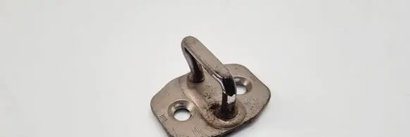 Mercedes-Benz Sprinter W906 Front door lock loop/hook striker A9067200004