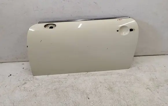 Door (2 Door Coupe)