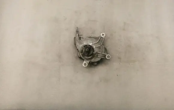Toyota Avensis T250 Vacuum pump 293000R010