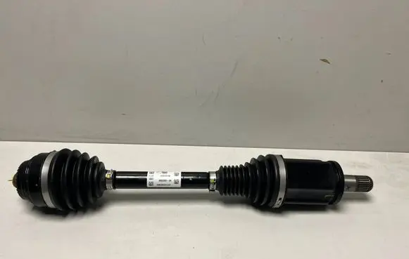 BMW 5 G30 G31 G38 Front driveshaft 8062093 8092513