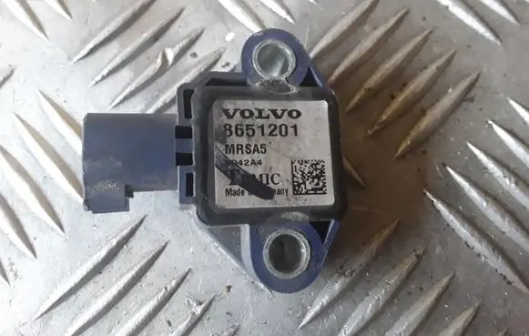 Volvo S40 Airbag deployment crash/impact sensor 8651201 MRSA58042A4