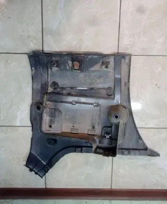 BMW 7 F01 F02 F03 F04 Bumper support mounting bracket corner 