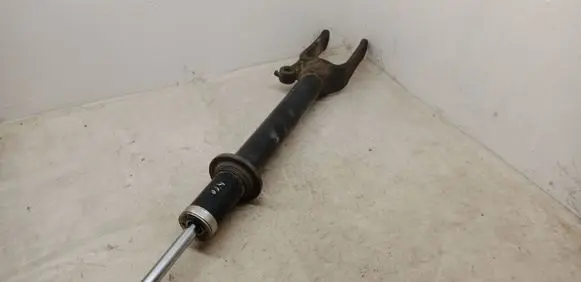 Mercedes-Benz ML W164 Front shock absorber/damper 824904008826