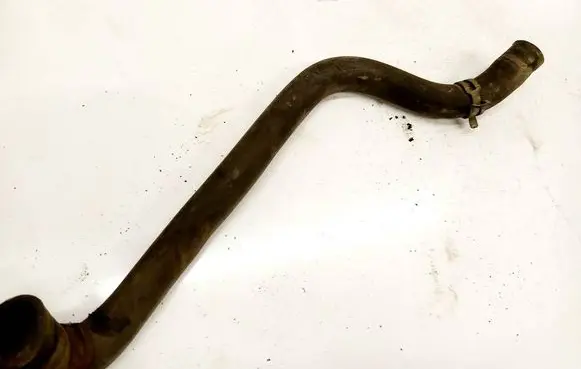 Volkswagen PASSAT B4 Engine coolant pipe/hose 