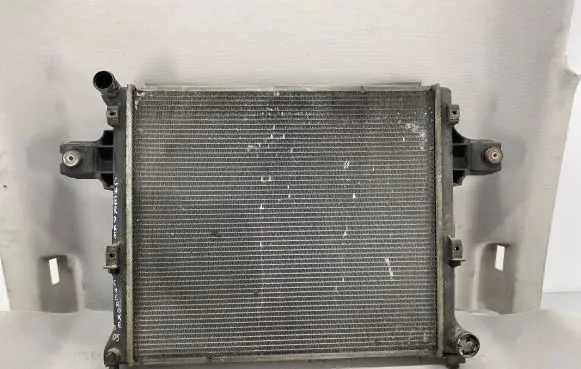 Jeep Grand Cherokee (WK) Coolant radiator 55116857AG 83403 1595A