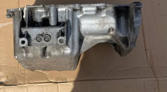 Toyota Yaris Oil sump 