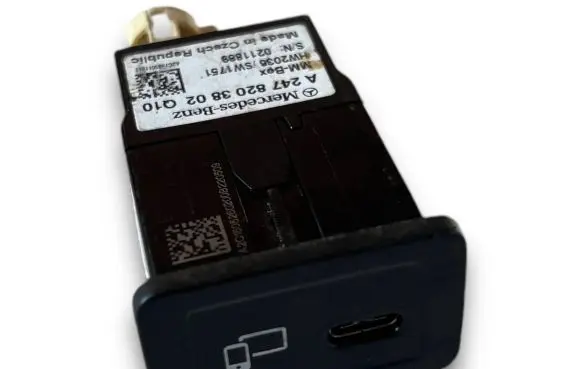 Mercedes-Benz B W247 Central body control module S921 A2478203802