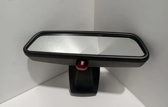 BMW 5 E60 E61 Rear view mirror (interior) 825727605 010588