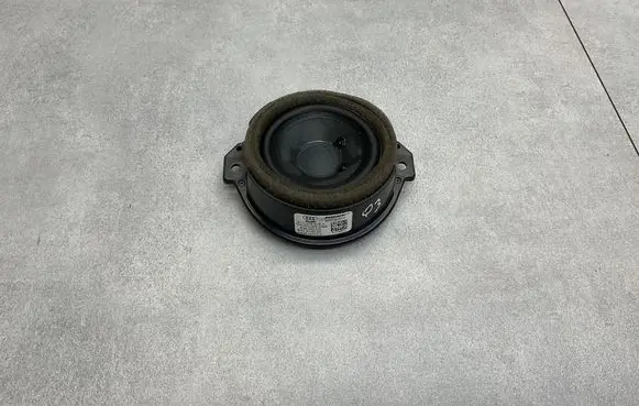 Audi Q3 8U Front door speaker 8U0035416A