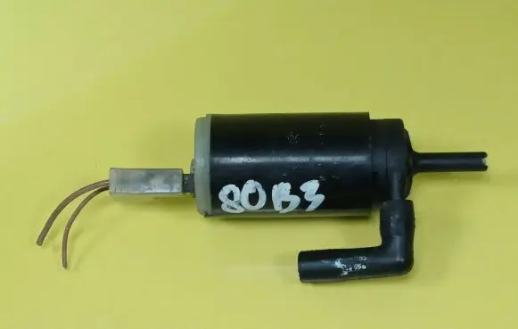 Audi 80 90 B3 Windscreen/windshield washer pump