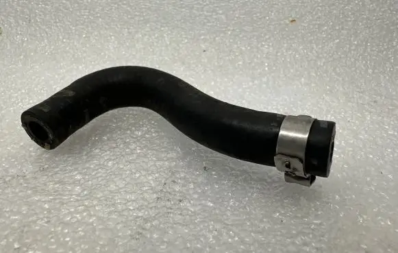 Audi A5 8T 8F Engine coolant pipe/hose 059121061F