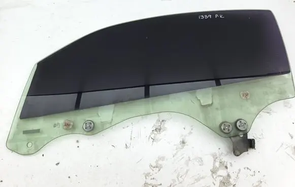 Subaru BRZ Front door window glass four-door 
