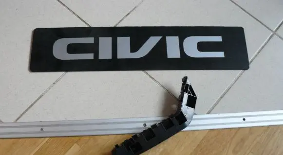 Honda Civic X Front bumper mounting bracket 71198TEAT01
