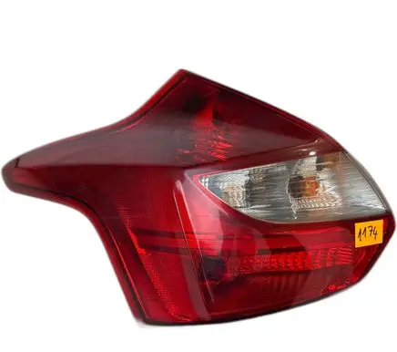 Ford Focus Rear/tail lights BM5113405A