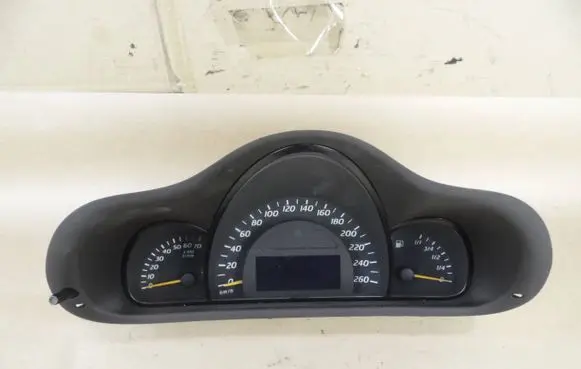 Mercedes-Benz C W203 Speedometer (instrument cluster) A2035408111