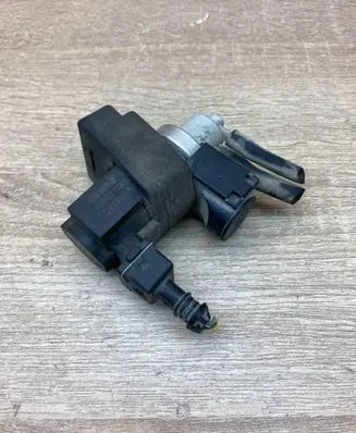 Renault Scenic II - Grand scenic II Turbo solenoid valve 8200270451 72190356 WITHPLUG