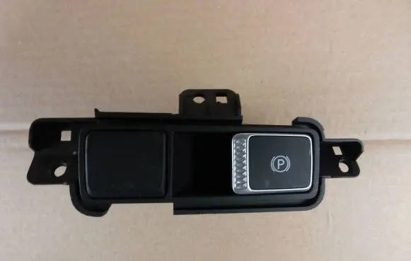 Hyundai Santa Fe Hand parking brake switch 9376681000