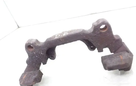Volkswagen Touran I Front Brake Caliper Pad/Carrier 