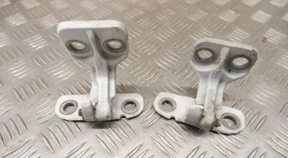 Land Rover Evoque I Front door hinge set