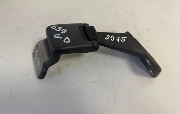Mercedes-Benz Vito Viano W639 Loading door upper hinge A6397402037 S00305W
