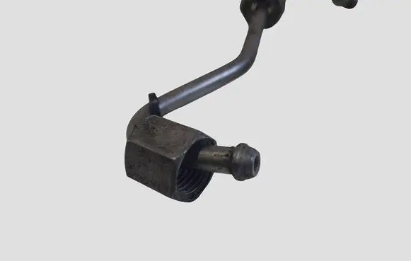 Mercedes-Benz E W213 Fuel injector supply line/pipe