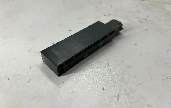 Volkswagen Tiguan Allspace Keyless system antenna 5Q0962131 5FA171669